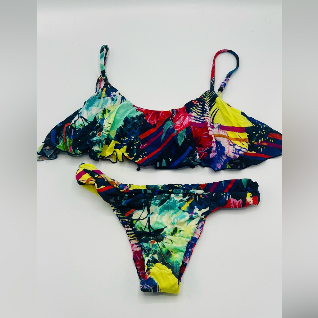 Salinas Printed Ruffle Top Bikini Size S